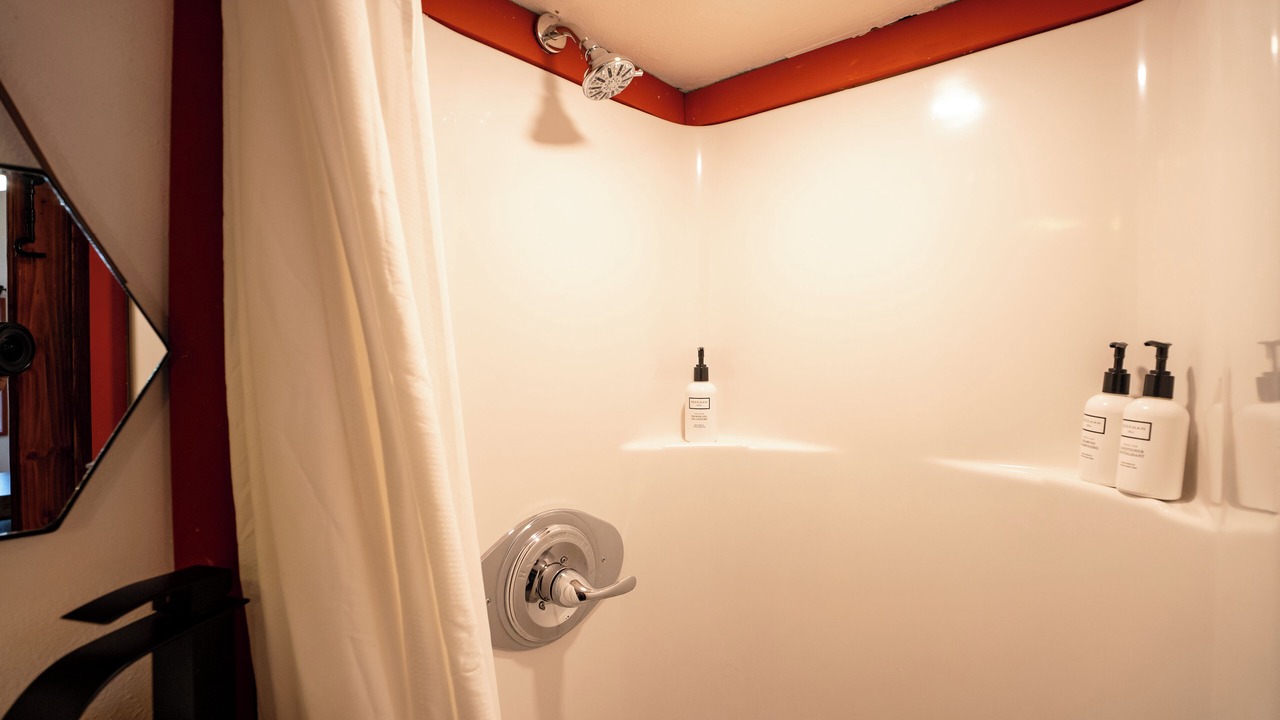 Photo of Bathroom in Lyons