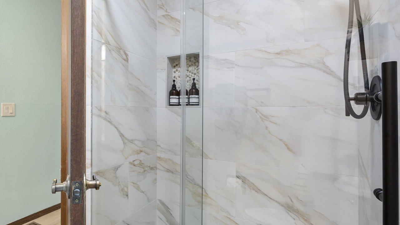 Photo of Bathroom in Lamar Heights Area