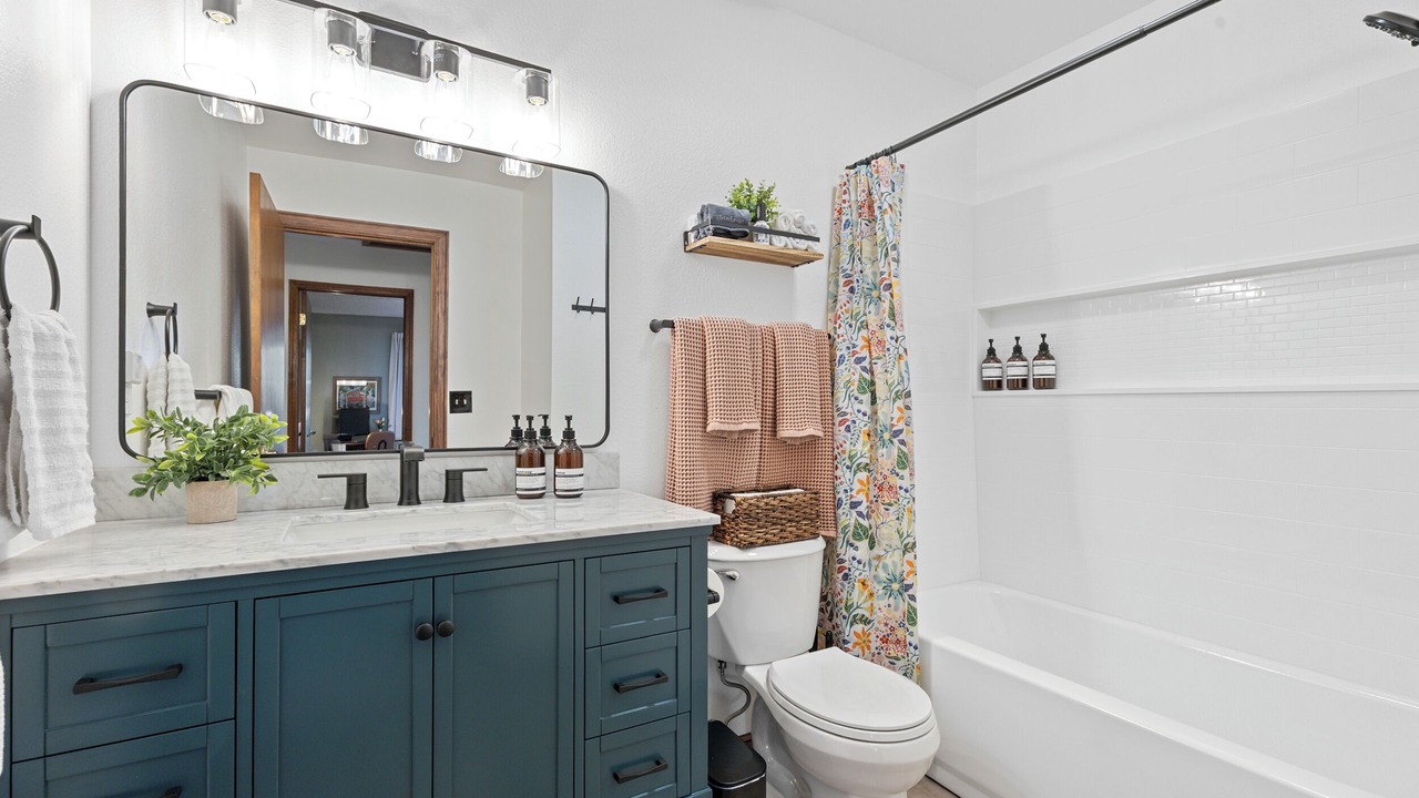 Photo of Bathroom in Lamar Heights Area