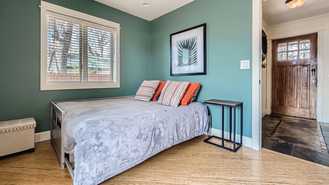 Photo of Bedroom in Newlands