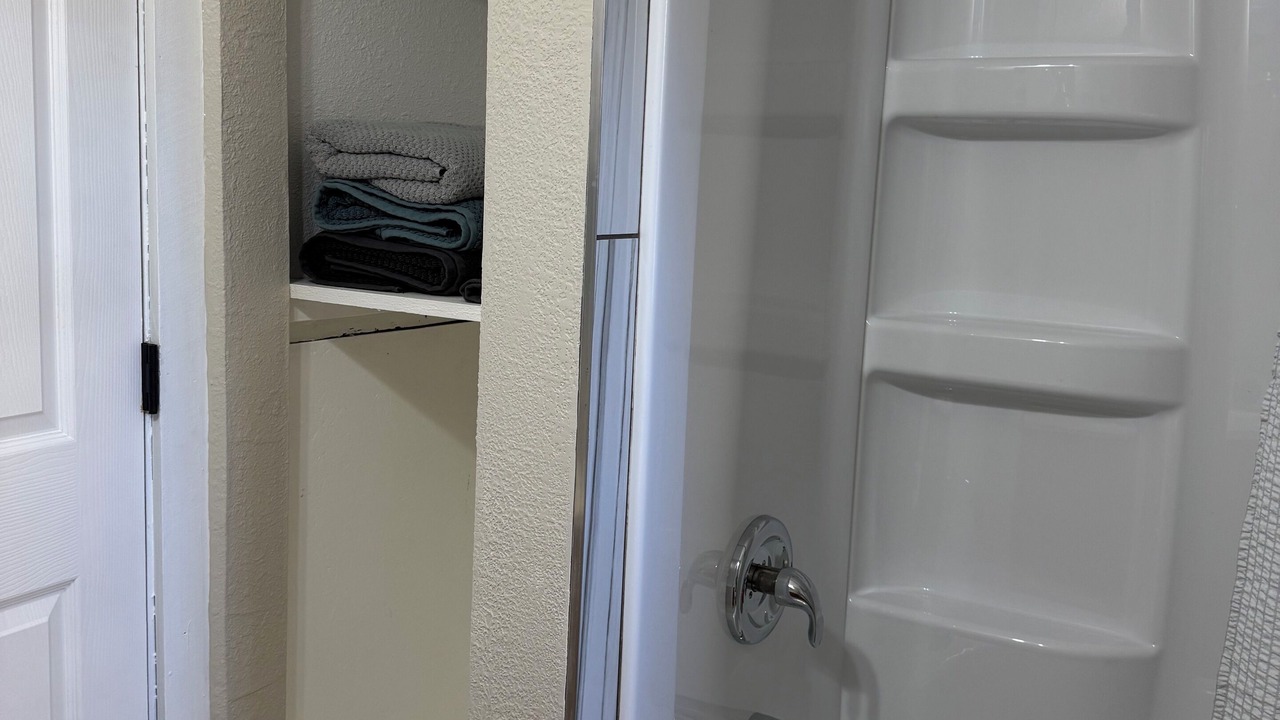 Photo of Bathroom in Lamar