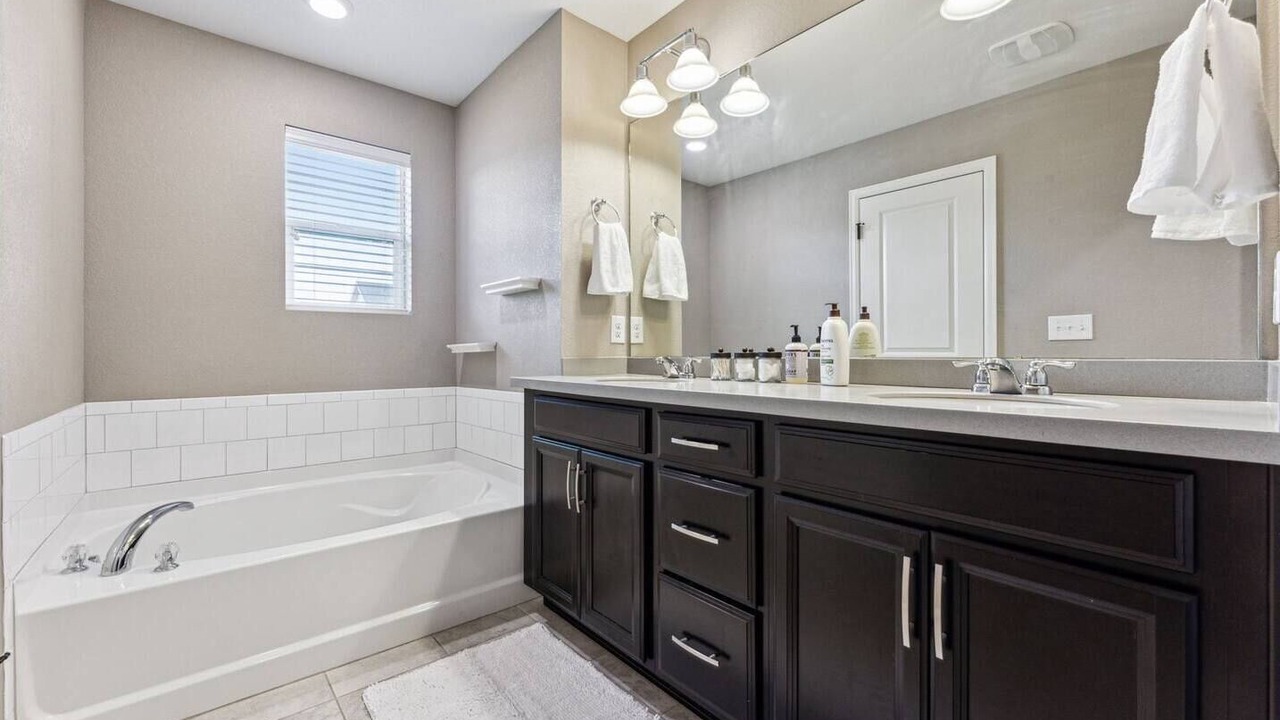 Photo of Bathroom in Stapleton