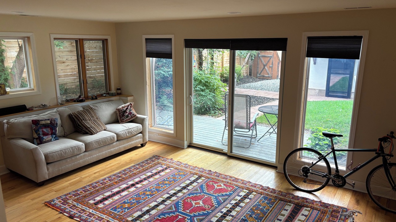 Photo of Livingroom in Newlands