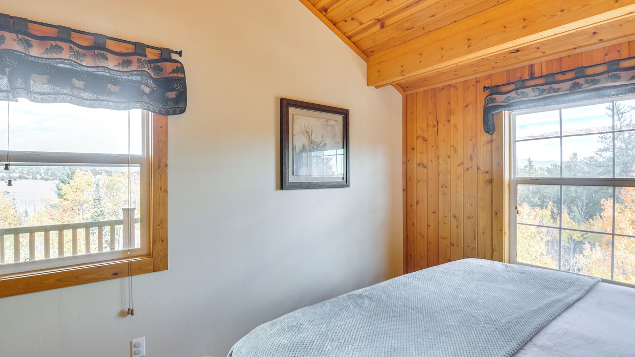 Photo of Bedroom in Indian Mountain