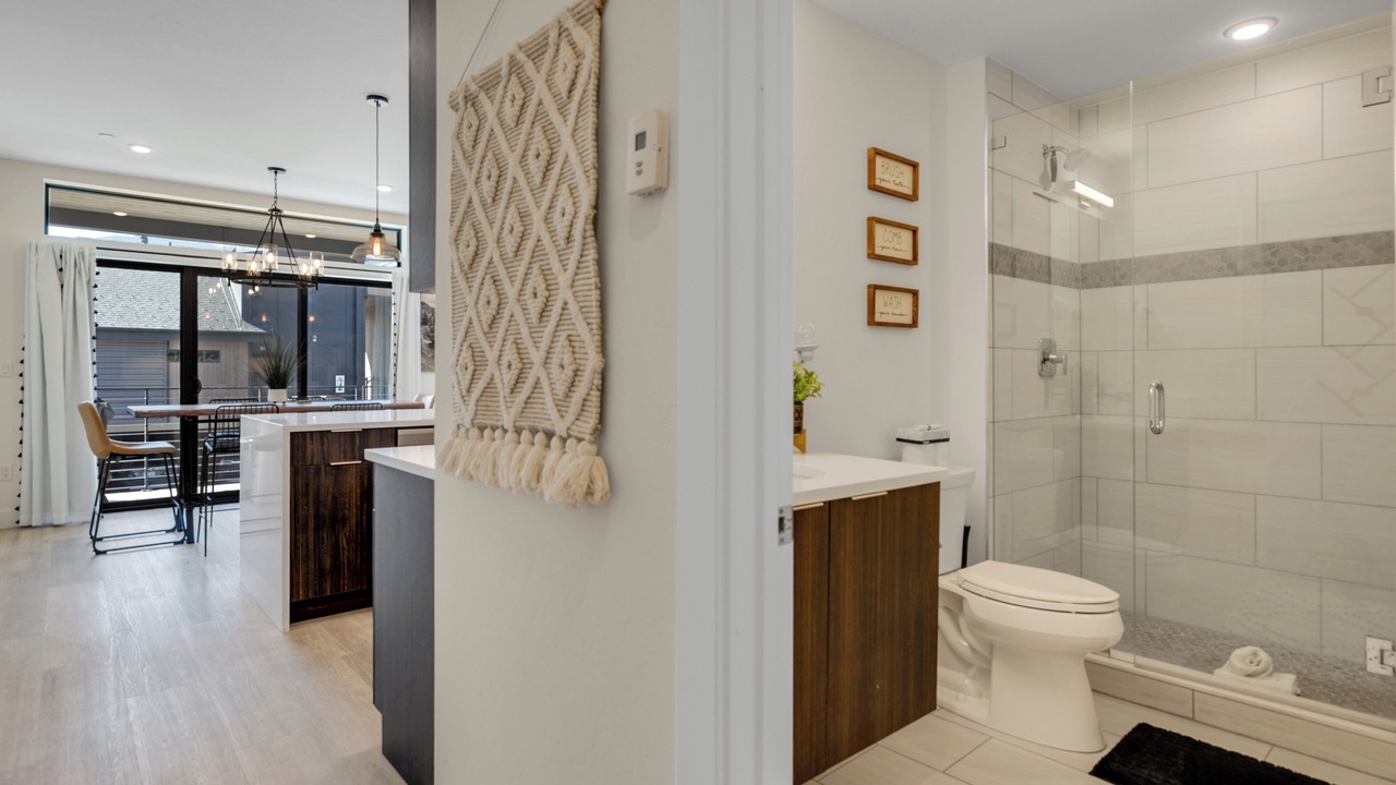 Photo of Bathroom in Willow Grove