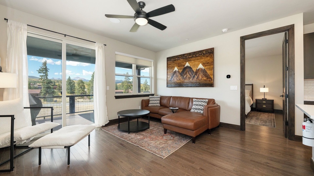 Photo of Livingroom in Rendezvous