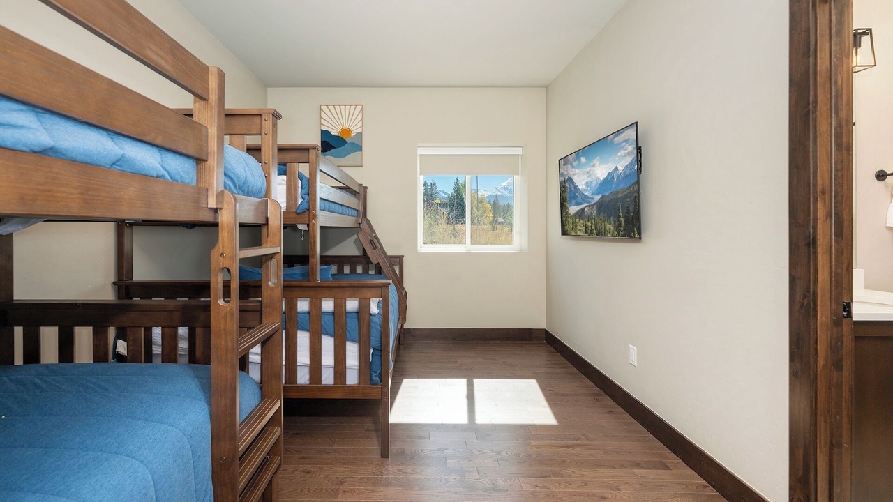 Photo of Bedroom in Rendezvous