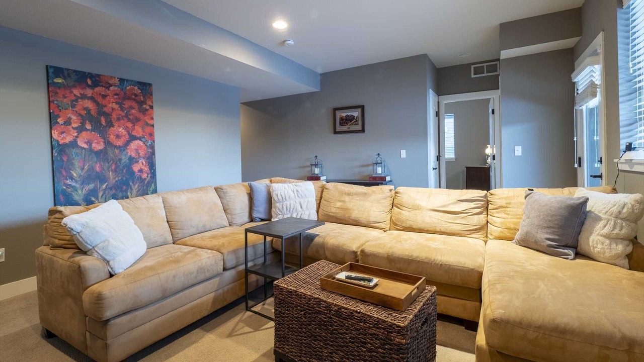 Photo of Livingroom in Silvercreek
