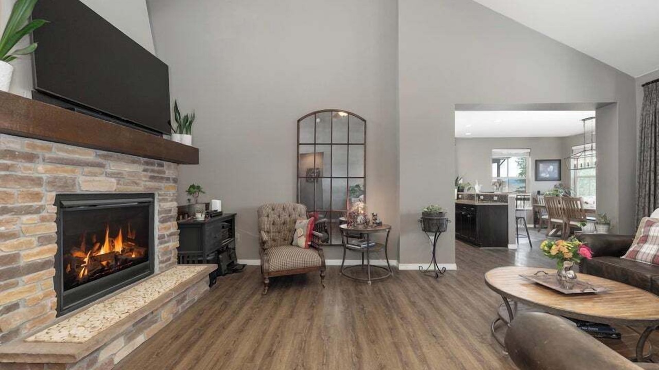 Photo of Livingroom in Silvercreek