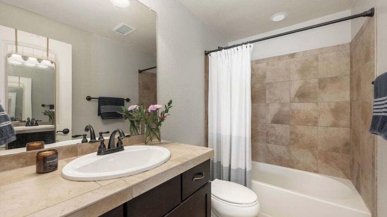 Photo of Bathroom in Silvercreek