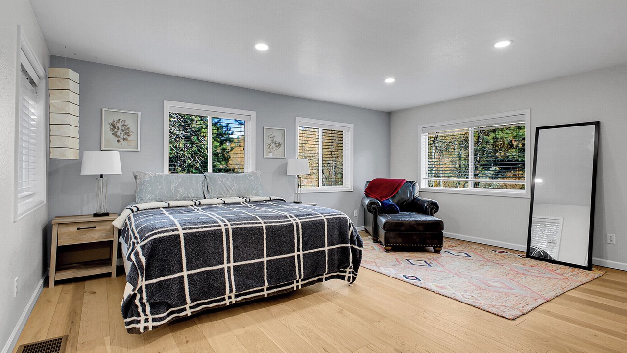 Photo of Bedroom in Evergreen