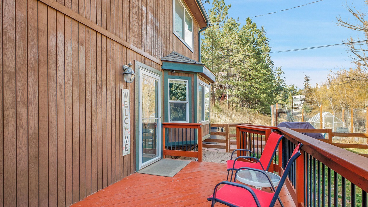Photo of Patio Balcony in Evergreen