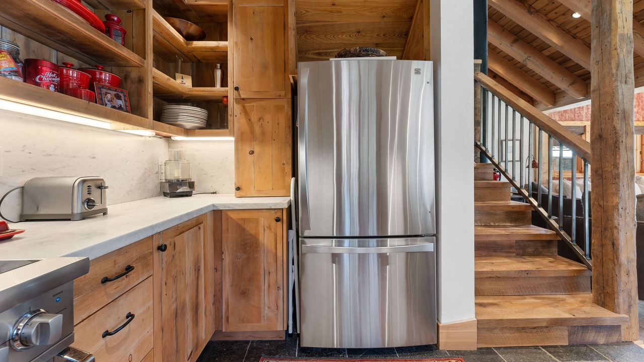 Photo of Kitchen in Serene Lakes