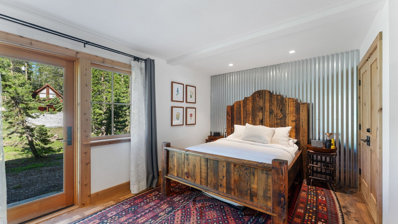 Photo of Bedroom in Serene Lakes