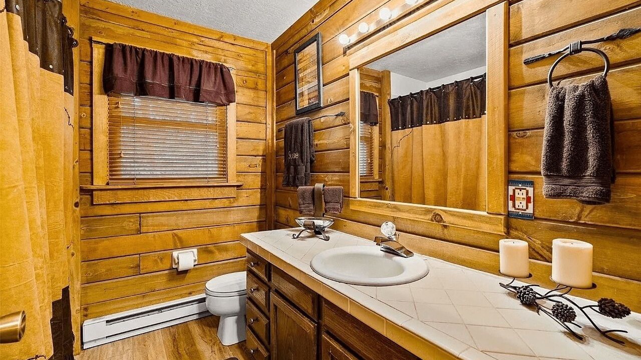 Photo of Bathroom in Blue River