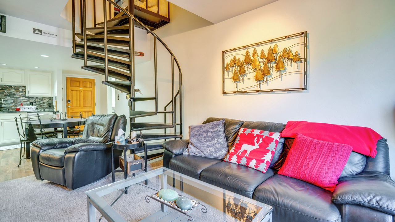 Photo of Livingroom in East Village at Copper