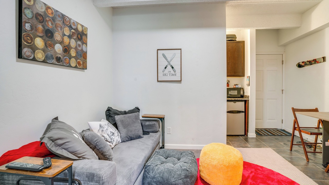Photo of Livingroom in East Village at Copper