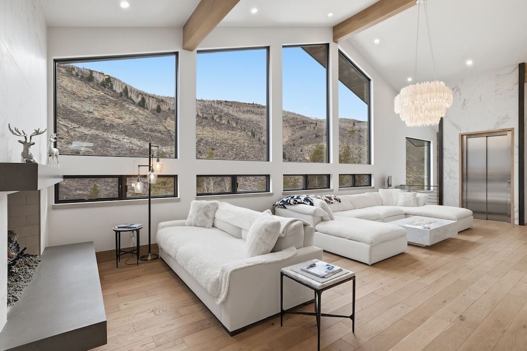 Photo of Livingroom in Intermountain