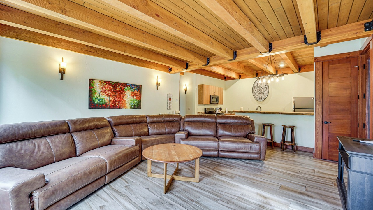 Photo of Livingroom in Bayfield