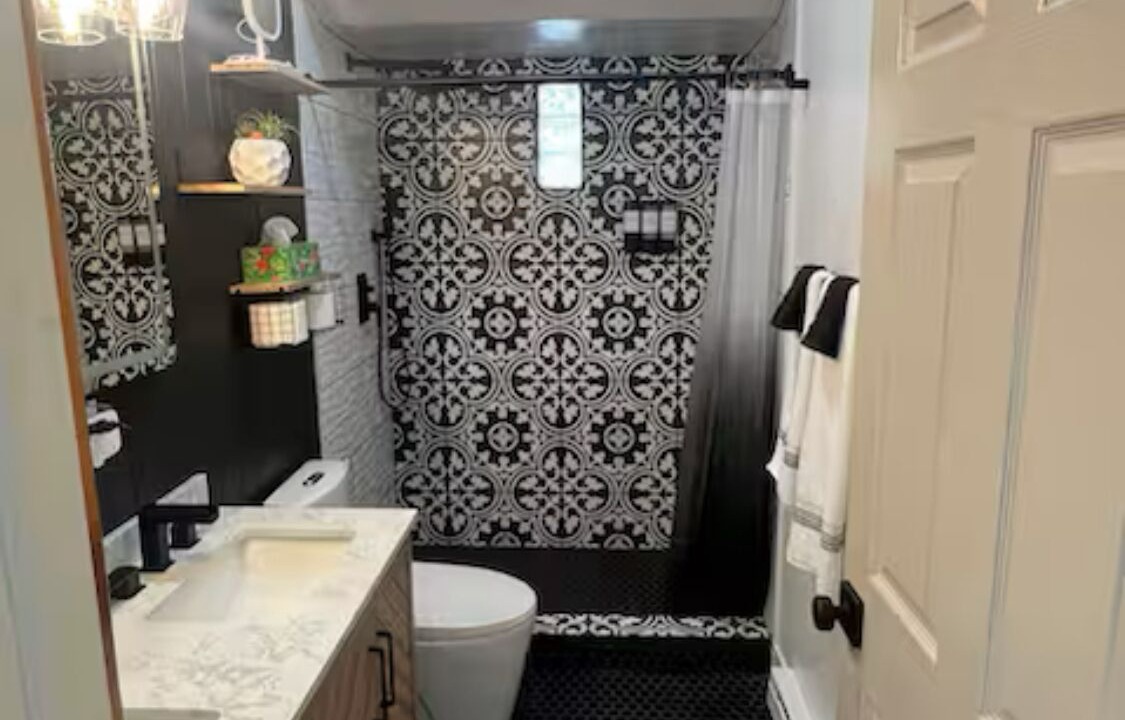 Photo of Bathroom in Montrose