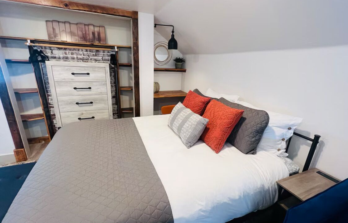 Photo of Bedroom in Montrose