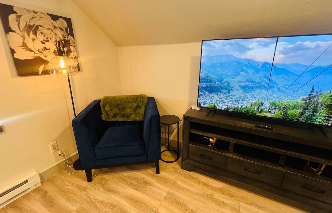 Photo of Livingroom in Montrose