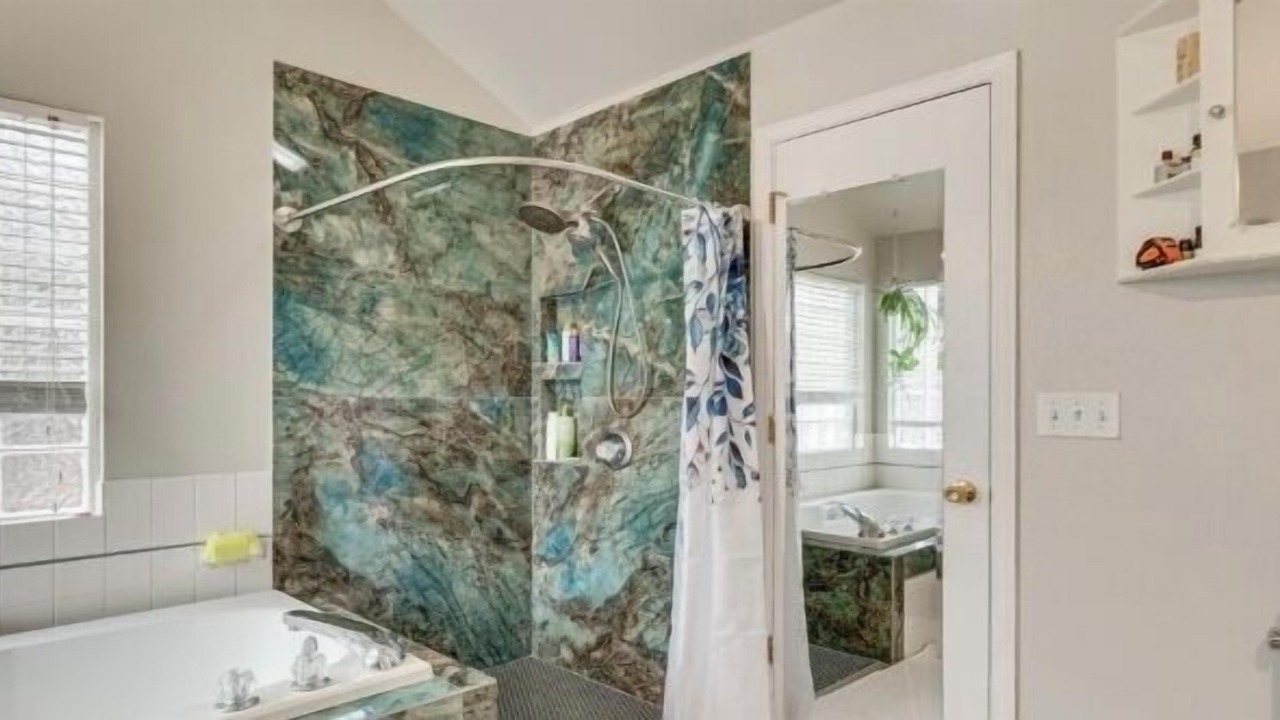 Photo of Bathroom in Berthoud