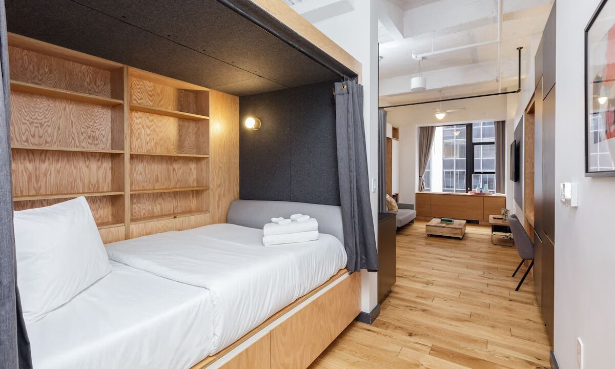 Photo of Bedroom in Financial District