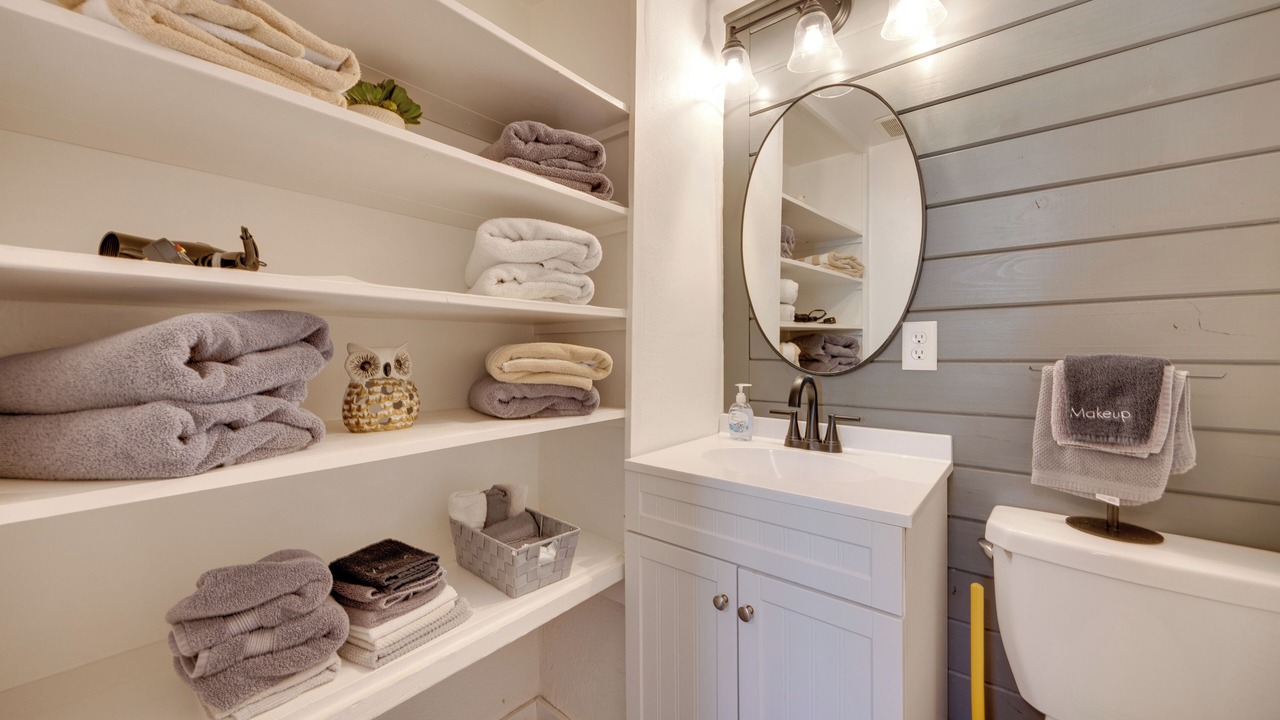 Photo of Bathroom in Old North End