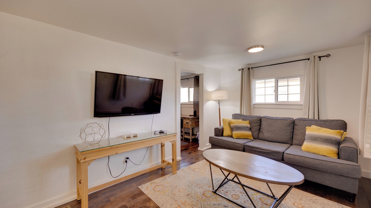 Photo of Bedroom in Old North End