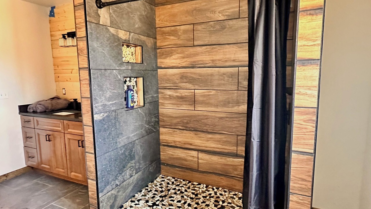 Photo of Bathroom in Antonito