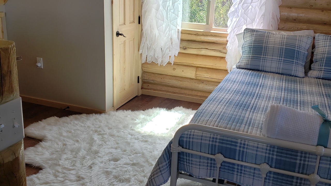 Photo of Bedroom in Mesa