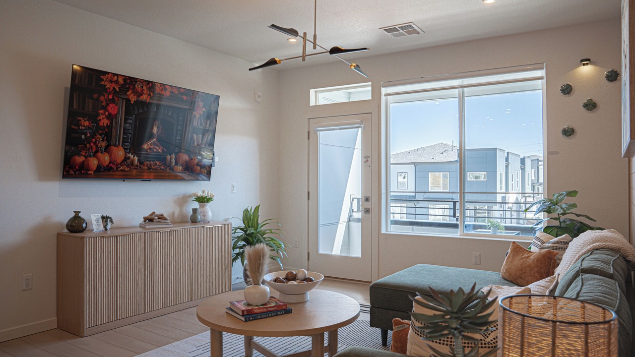 Photo of Livingroom in Parker