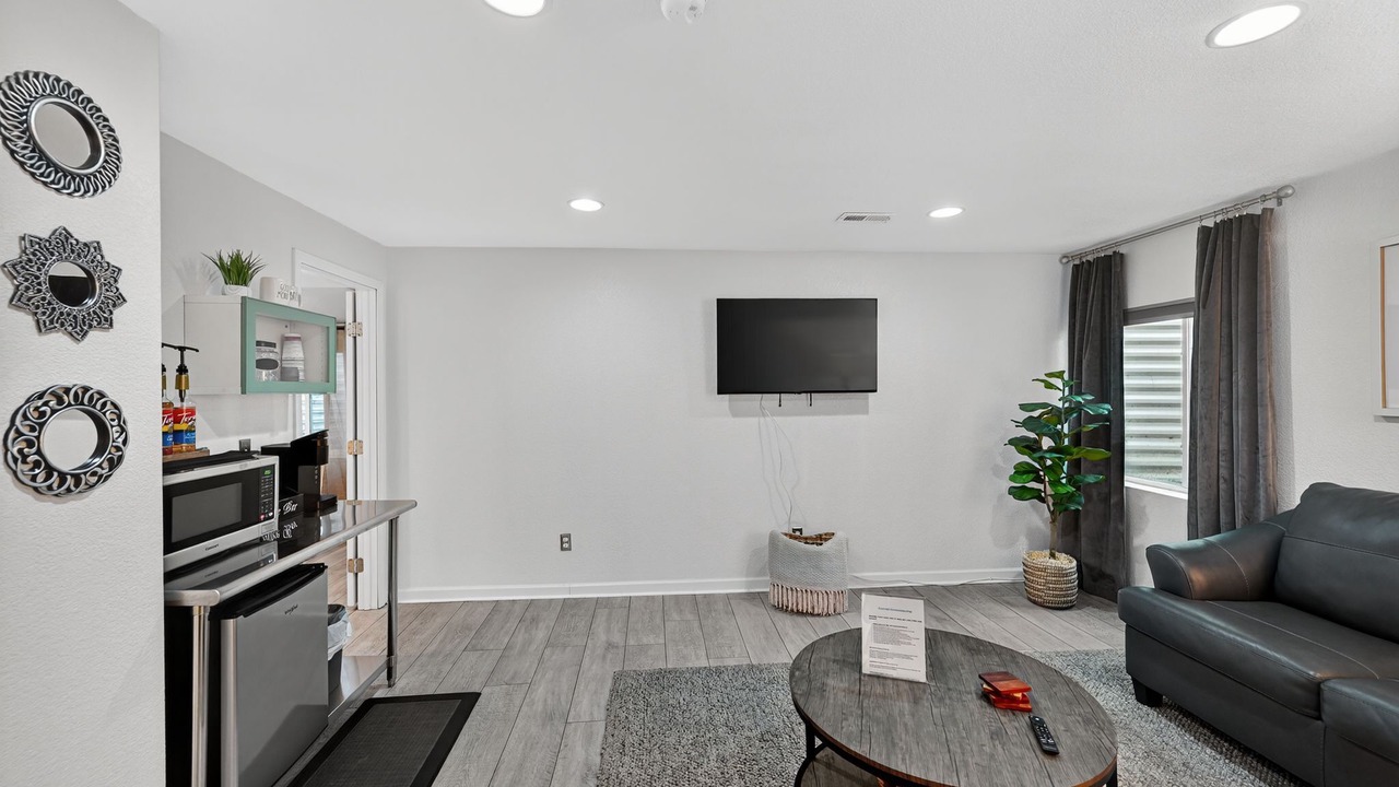 Photo of Livingroom in Commerce City