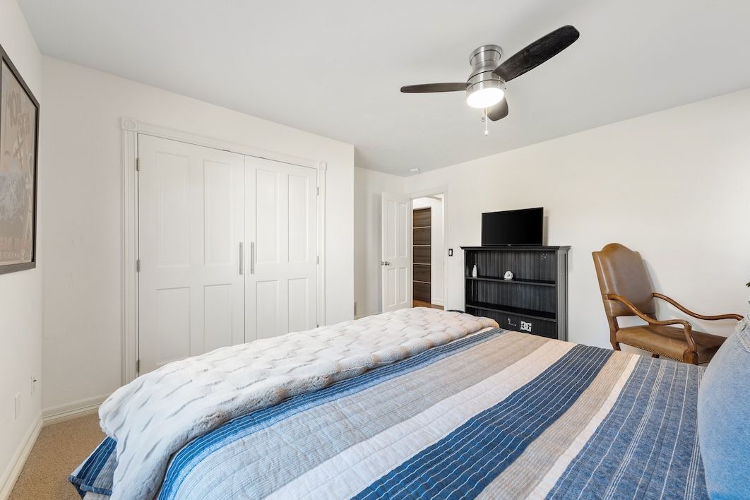 Photo of Bedroom in Eagle
