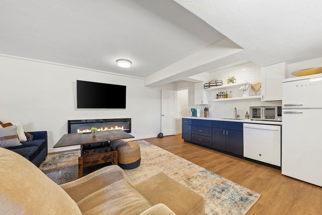 Photo of Livingroom in Eagle
