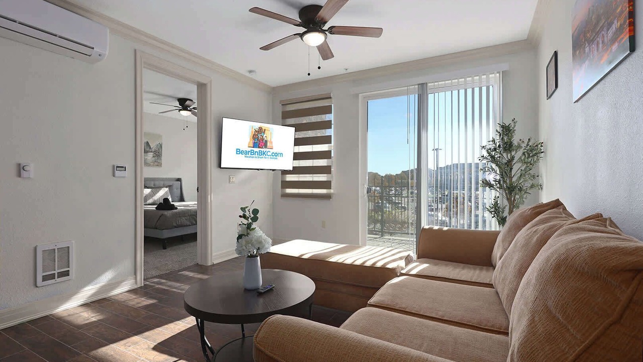 Photo of Livingroom in Overland Park