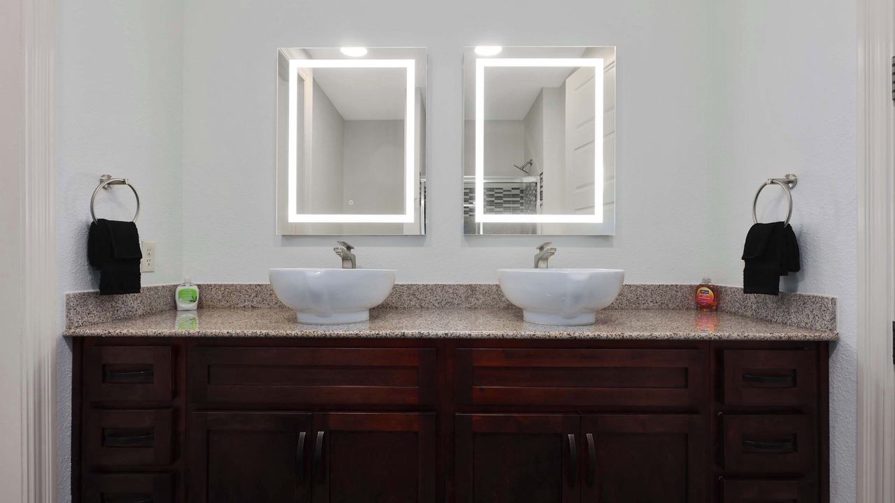 Photo of Bathroom in Overland Park