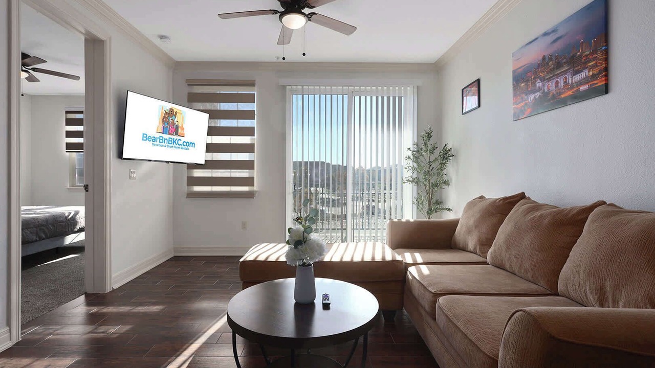 Photo of Livingroom in Overland Park