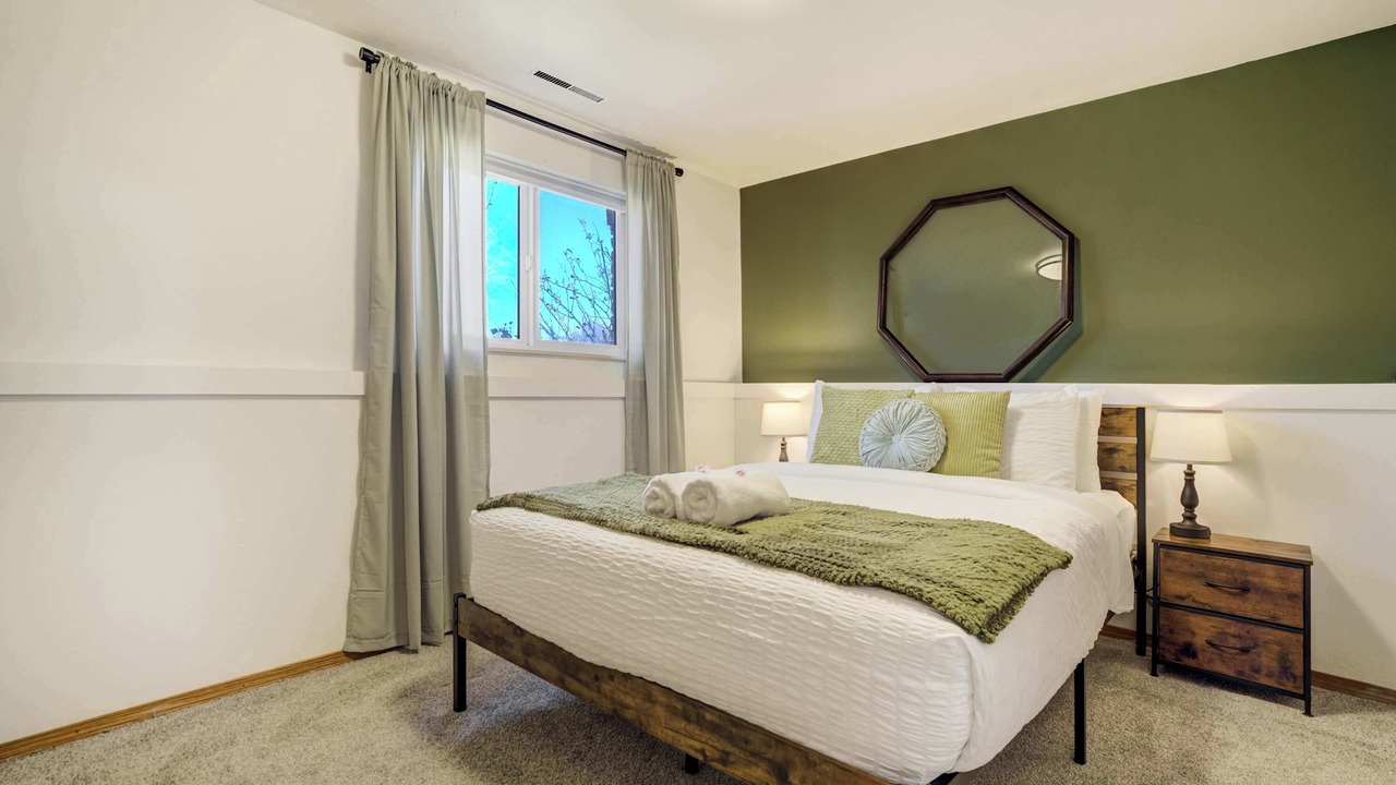 Photo of Bedroom in Pleasant Valley