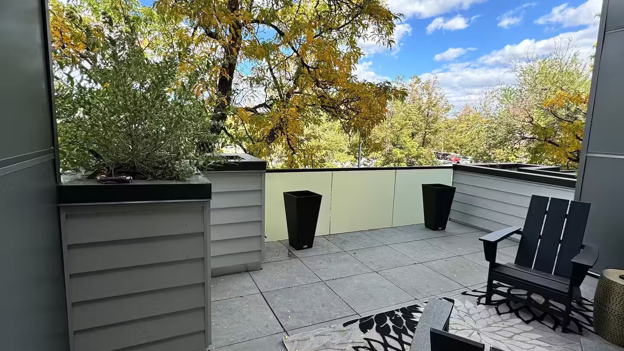 Photo of Patio Balcony in Whittier