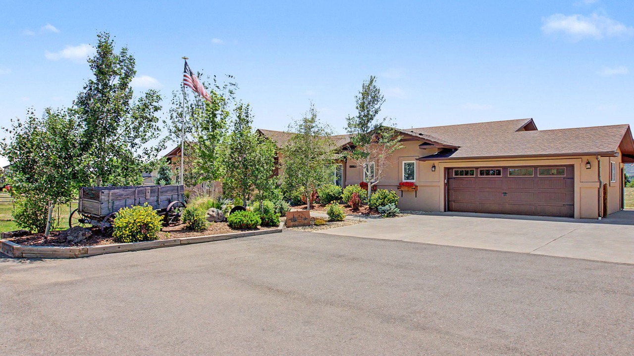 Photo of Outdoor in Gleneagle