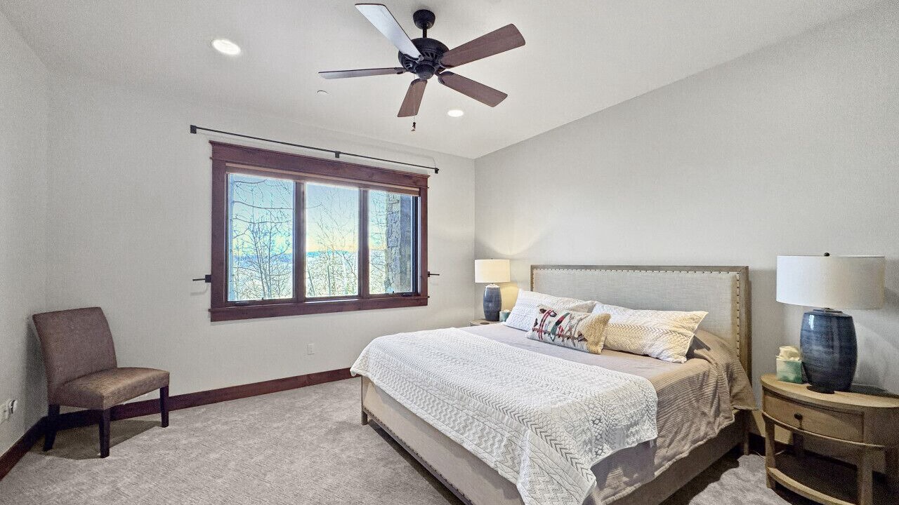 Photo of Bedroom in Edwards