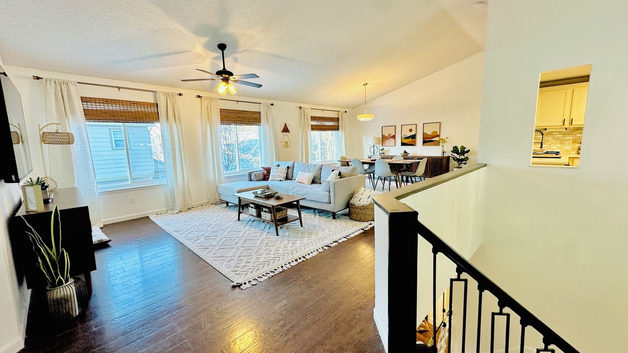 Photo of Livingroom in Parker