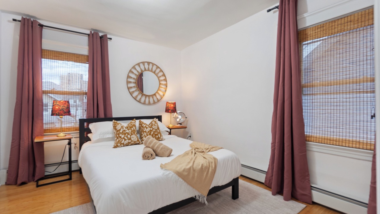 Photo of Bedroom in North Bergen