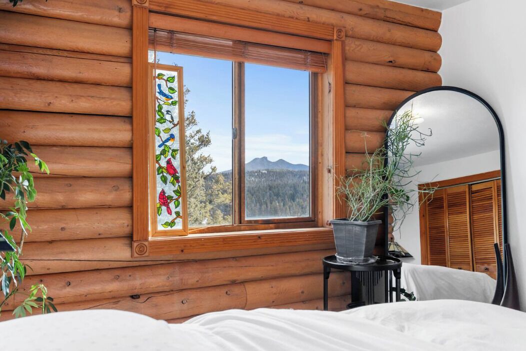 Photo of Bedroom in Shadow Mountain