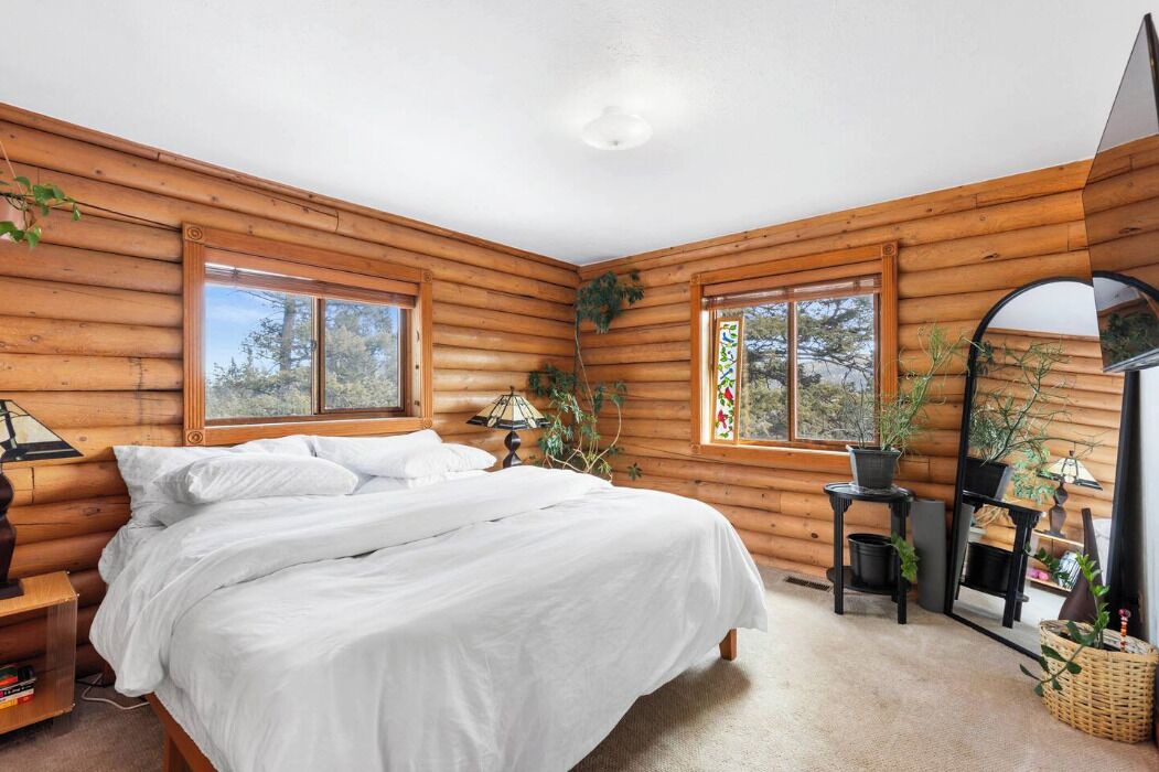 Photo of Bedroom in Shadow Mountain