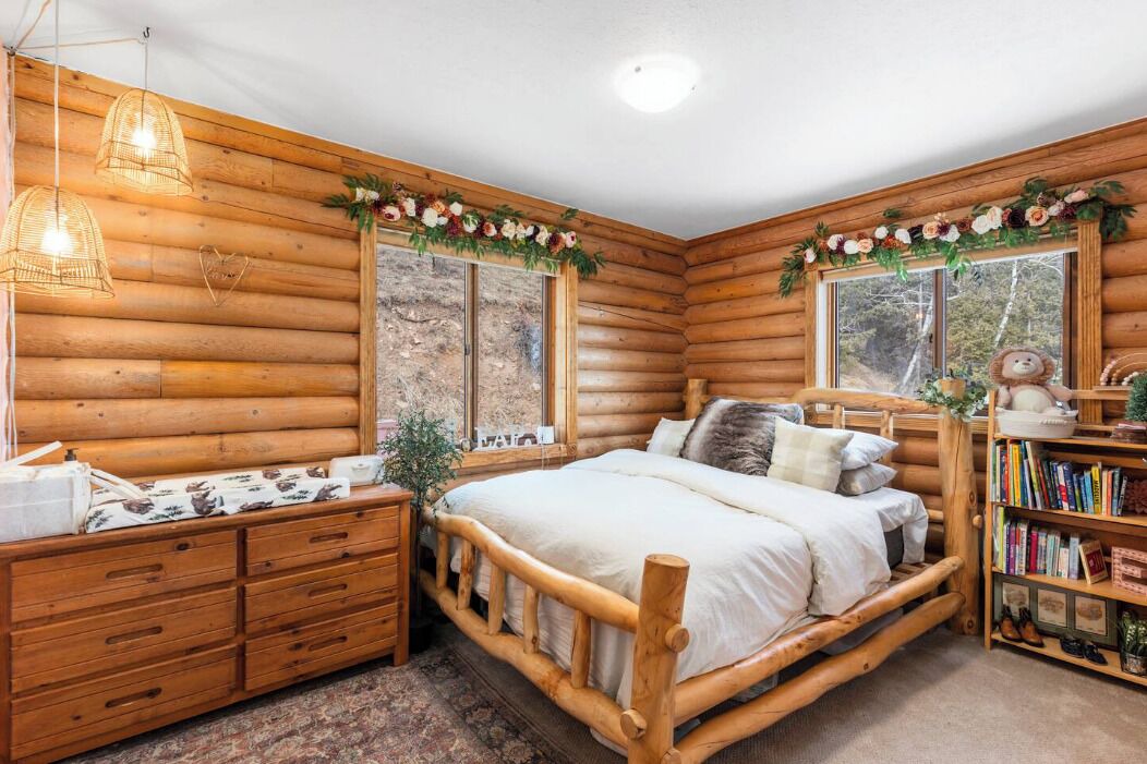 Photo of Bedroom in Shadow Mountain