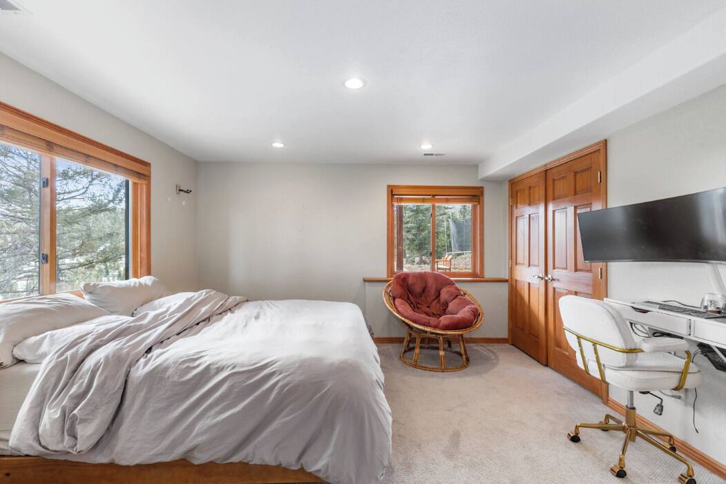 Photo of Bedroom in Shadow Mountain