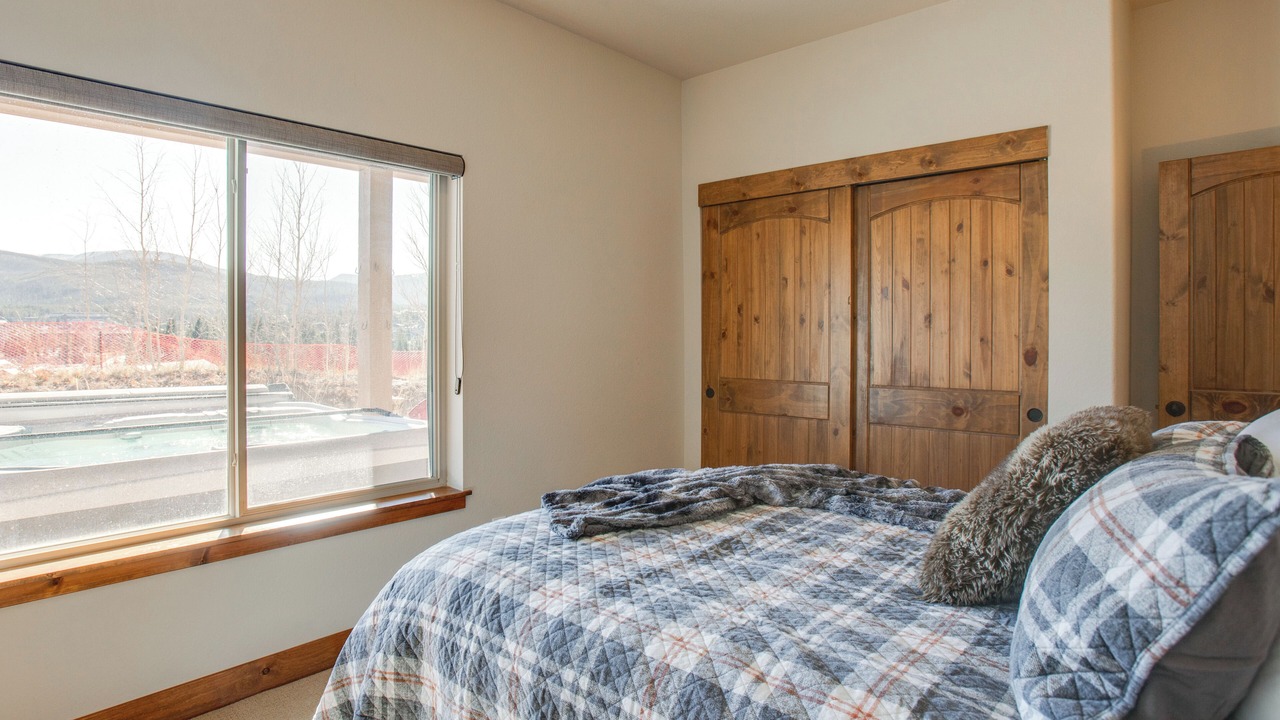 Photo of Bedroom in Rendezvous